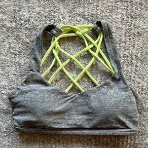 Lululemon free to be wild bra
